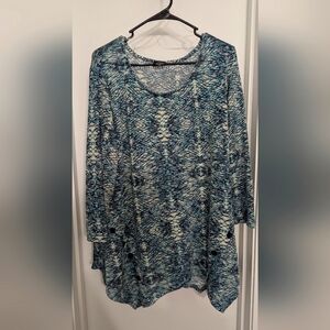 Long sleeve handkerchief top